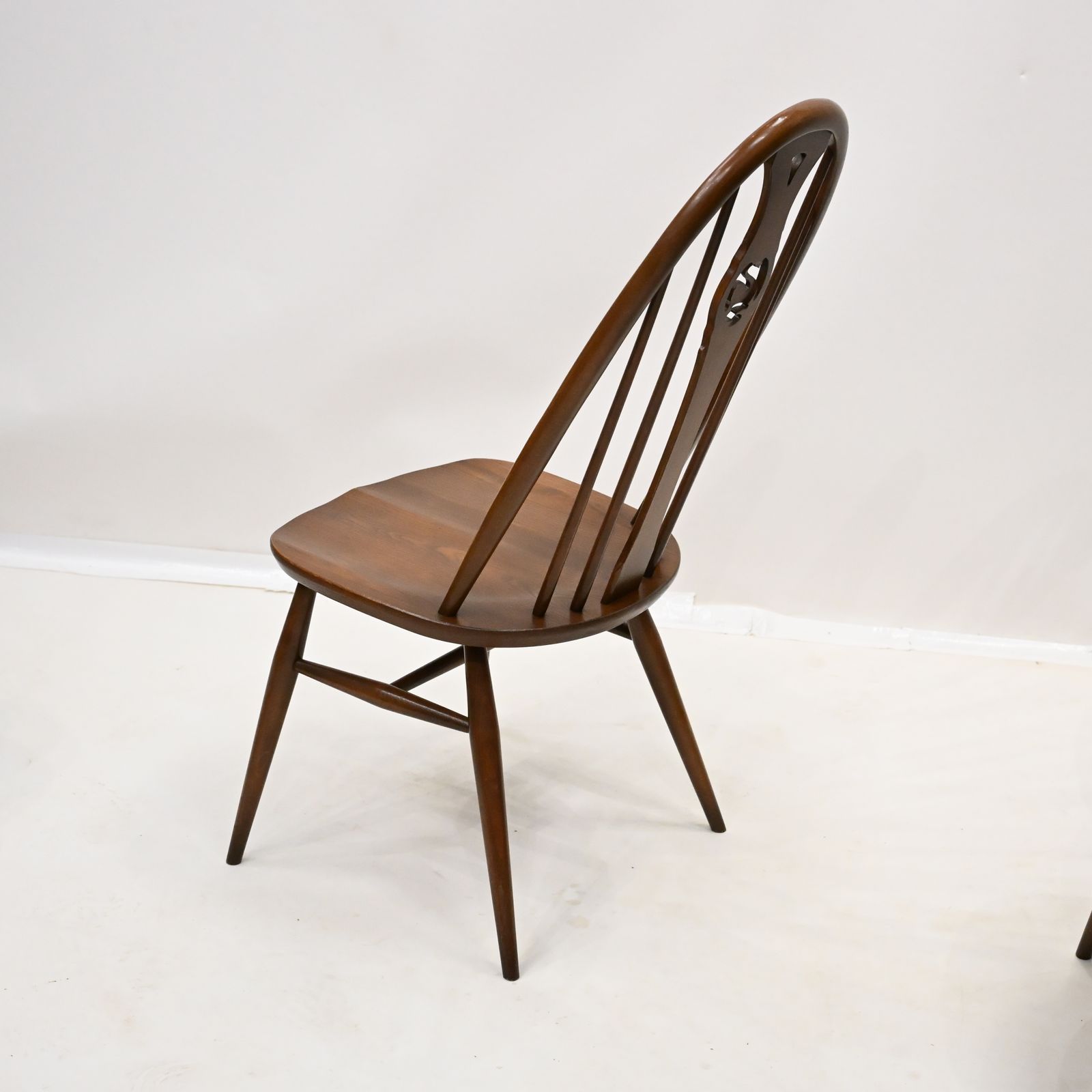 4 Ercol Windsor Swan Bow Back Dining Chairs Golden Dawn #876 Free Uk Delivery photo Furniture