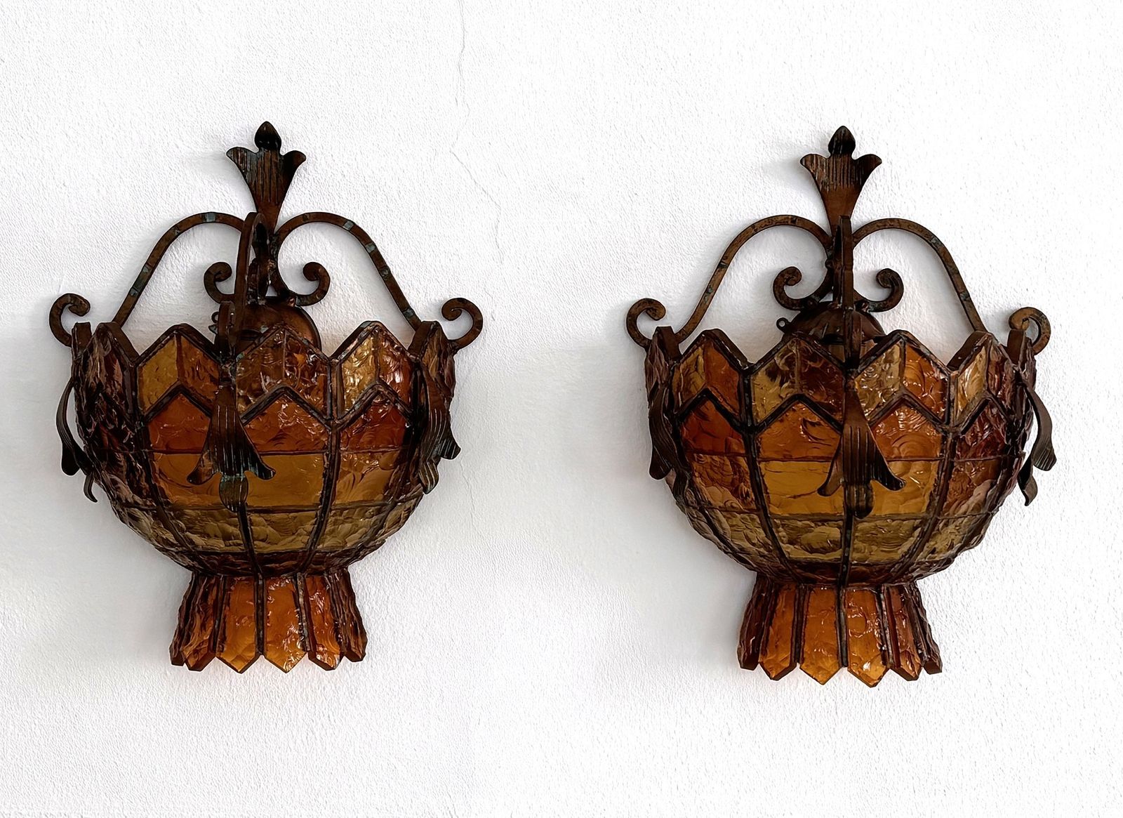 photo furniture Pair Of Sconces In Wrought Iron And Hammered Glass By Longobard, Italy, 1970s