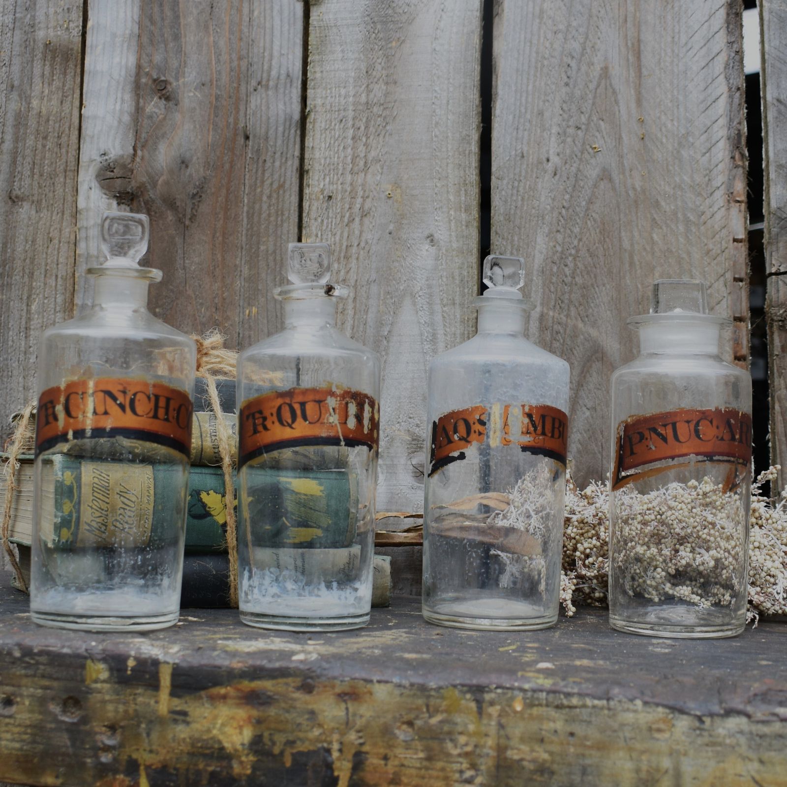 photo furniture Antique Victorian Chemist Apothecary Tincture Hand Blown Pontil Bottle Set Of 4