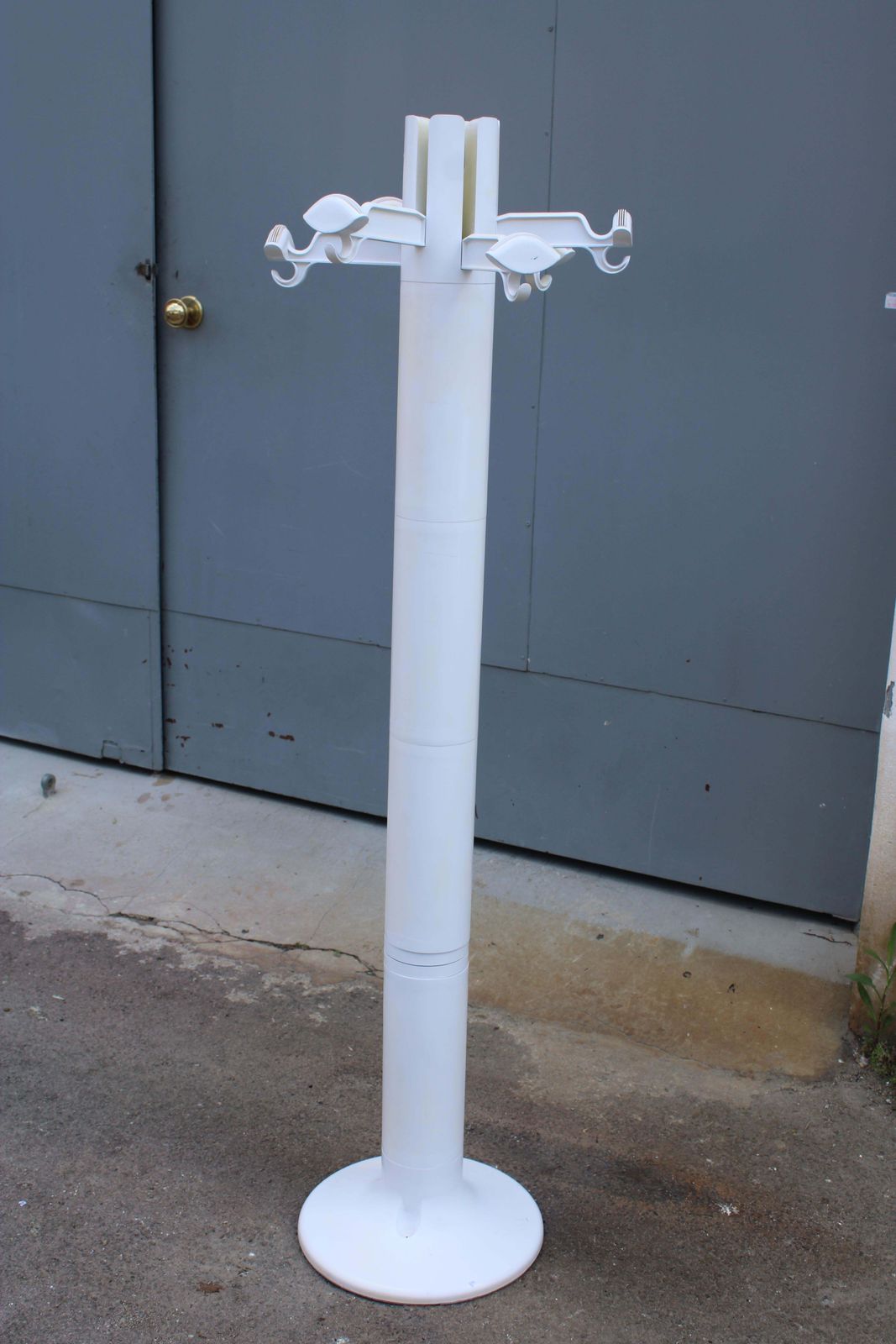 Planta Anonima Coat Stand Castles Giancarlo Piretti 1960 White photo furniture
