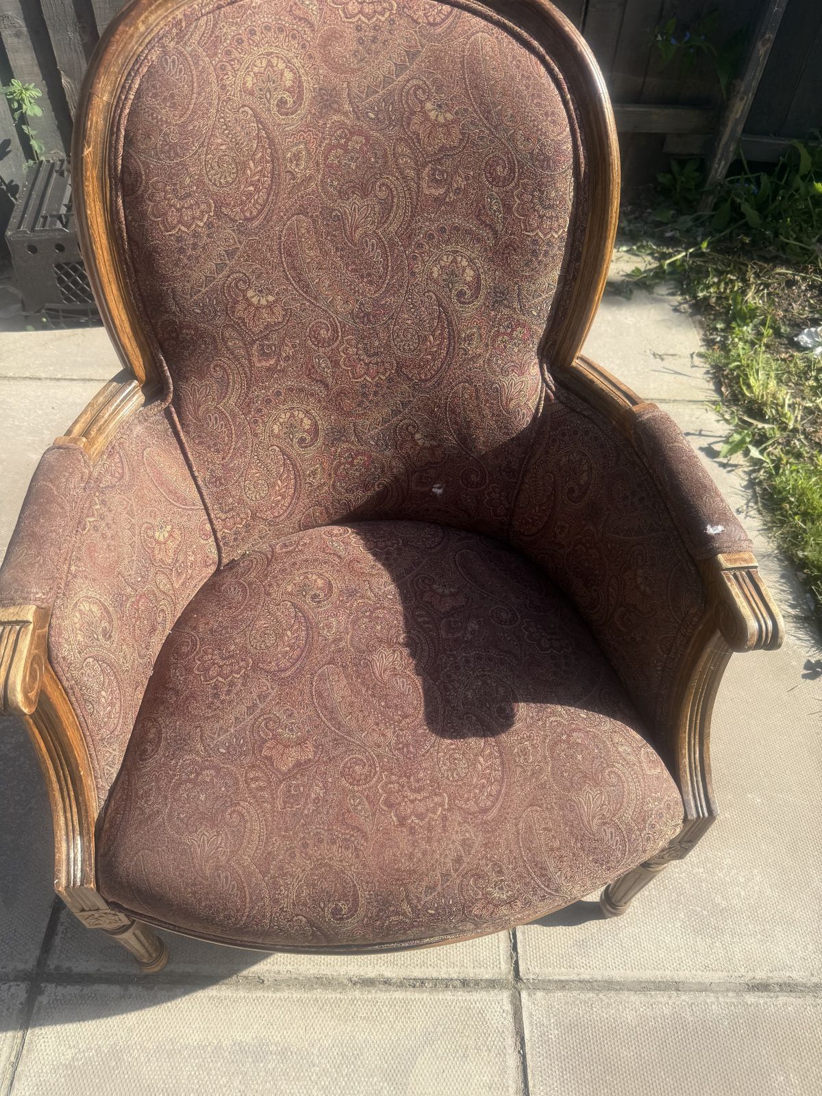 Vintage Spoon Back Chair With Mahogany Wood photo Furniture