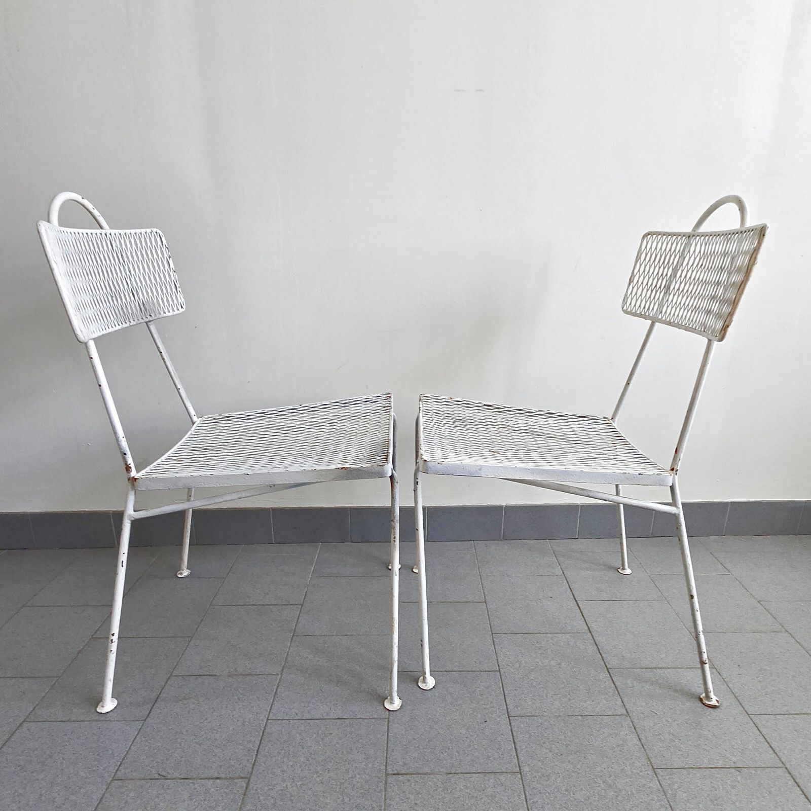 633.0 Pair Of Vintage 1950 White Lacquer Metal Chairs Dlg Mathieu Mategot 50s photo