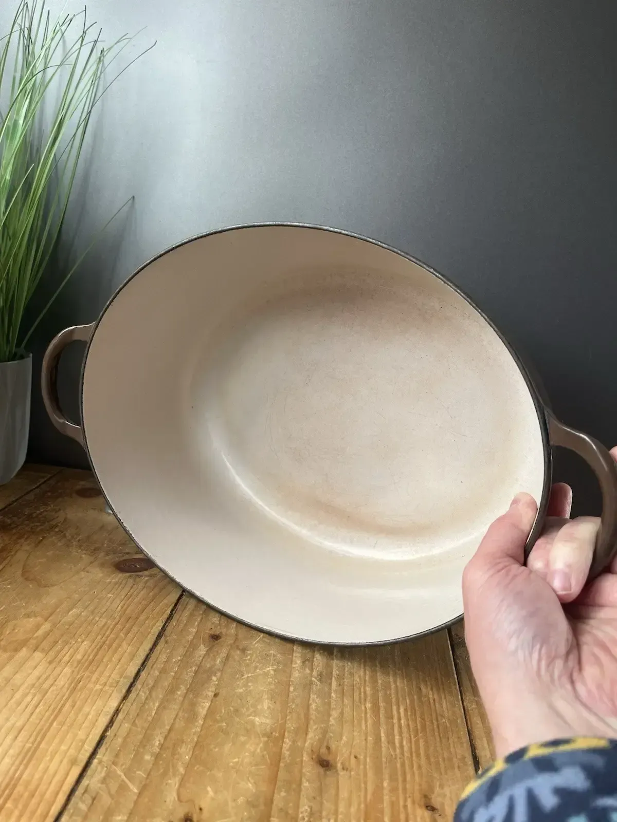 Large Le Creuset France Brown Enamel Cast Iron Lidded Casserole Dish Size F photo vinterior