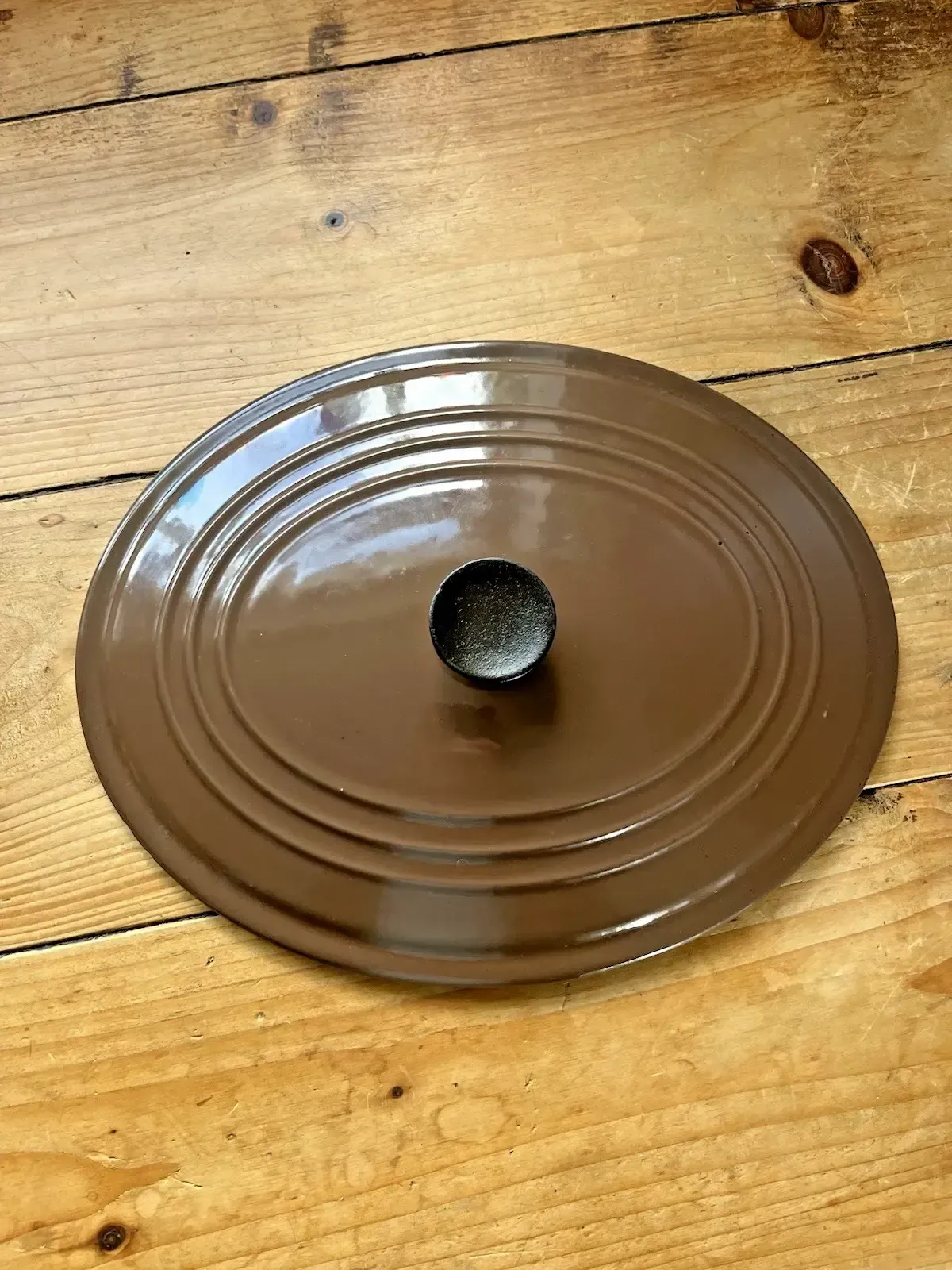 Large Le Creuset France Brown Enamel Cast Iron Lidded Casserole Dish Size F photo vintage