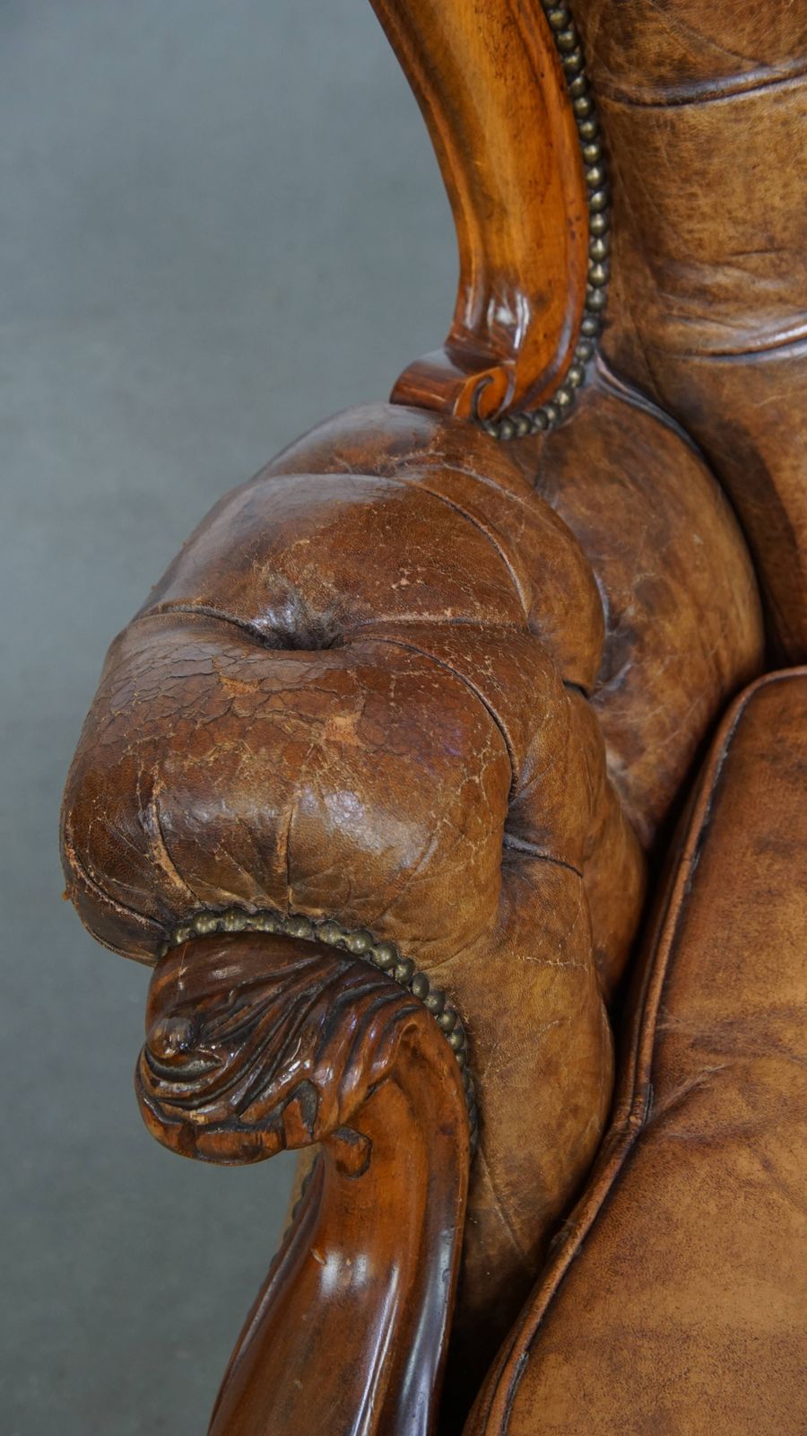 Charming Antique Baroque Sheepskin Chesterfield Armchair With A Beautiful Patina photo buy