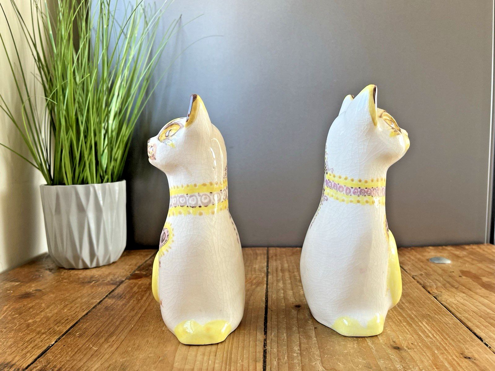 Pair Of Unusual Mid Century Pottery Mantel Cats Ornaments Portuguese ? Italian ? photo buy