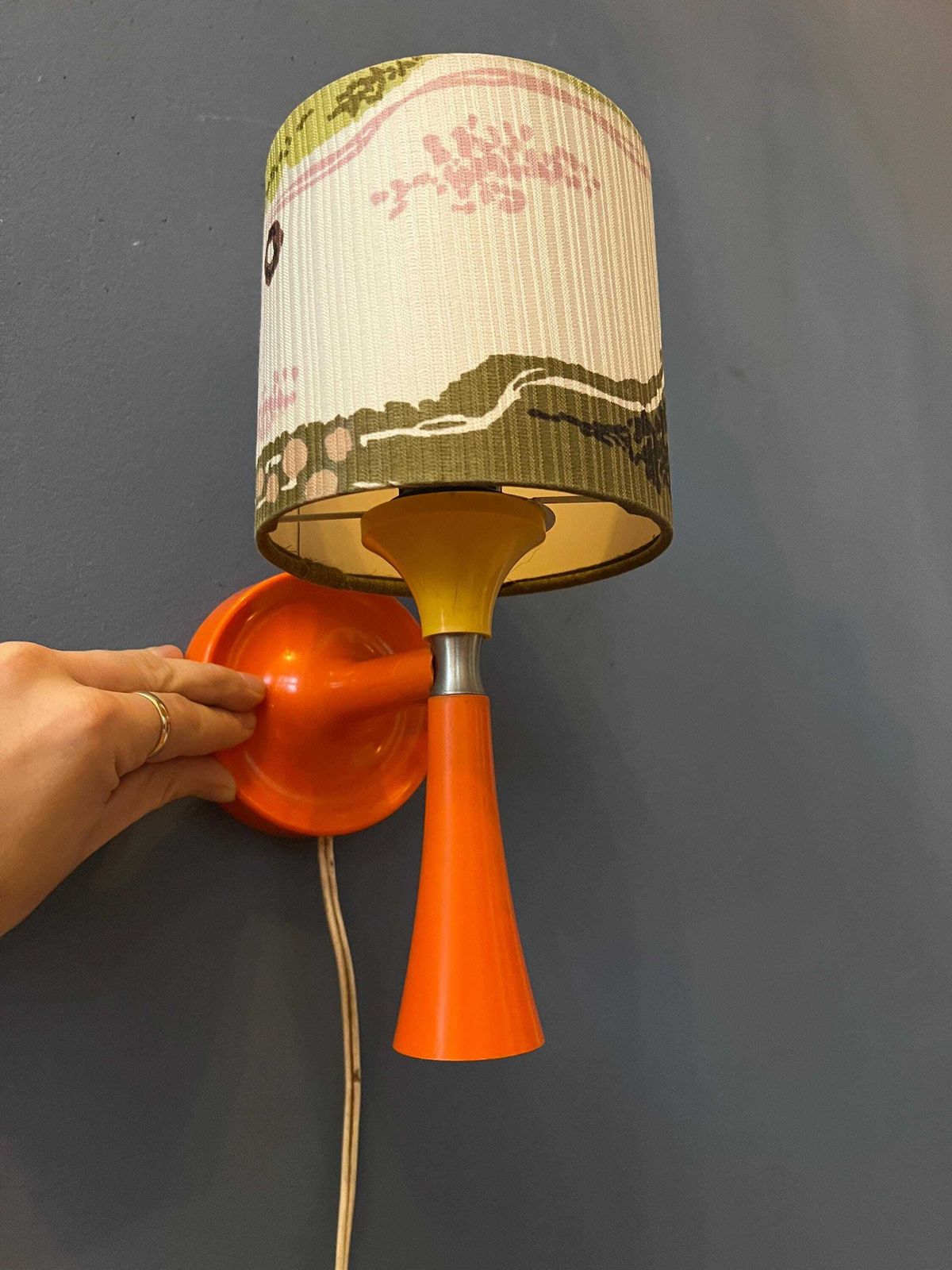 Oranje Mid Century Space Age Textielen Wandlamp photo vinterior