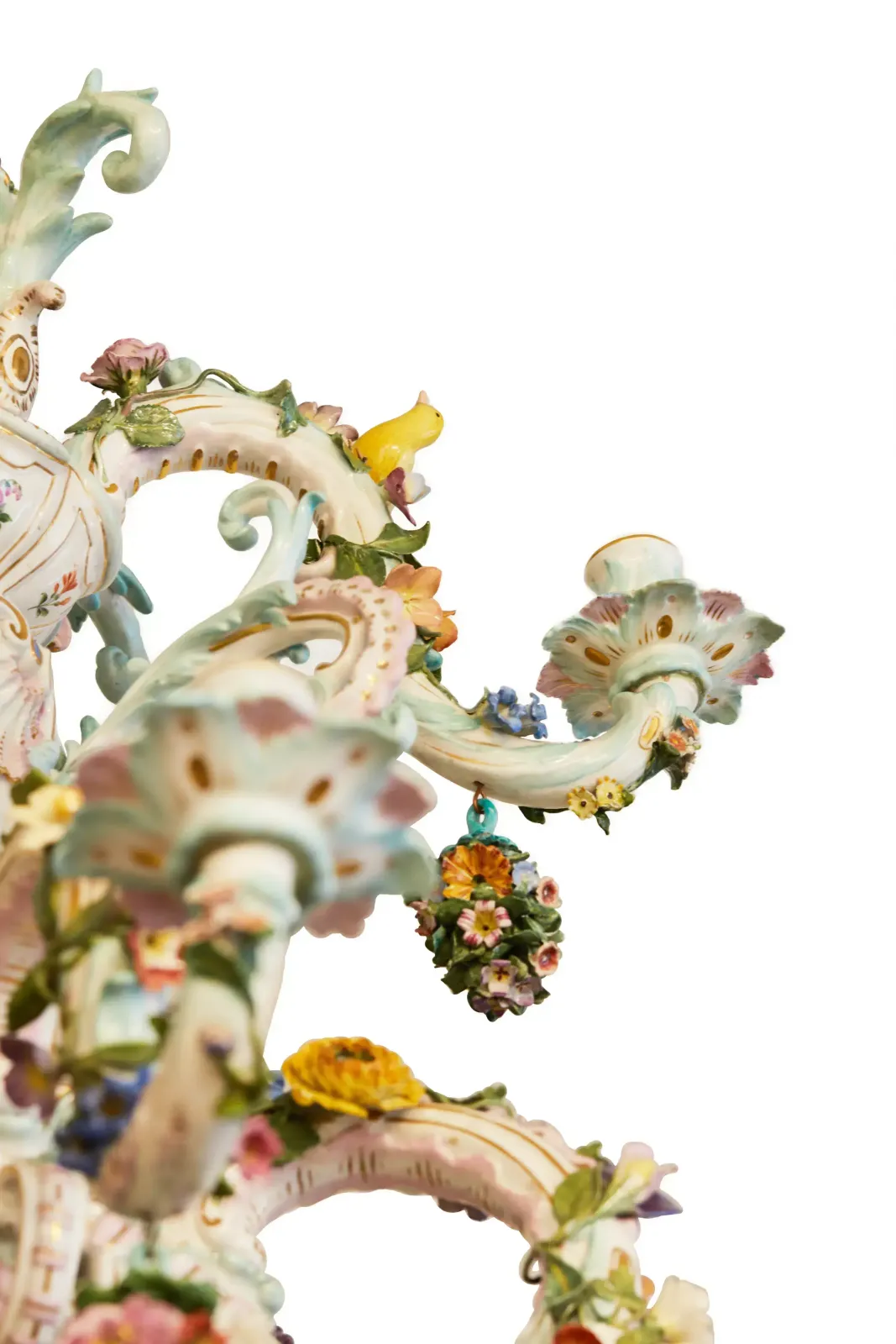 Delightful Porcelain Chandelier Meissen 1790, From The Residence Of King Alfonso XIII In Biarritz. photo Lighting