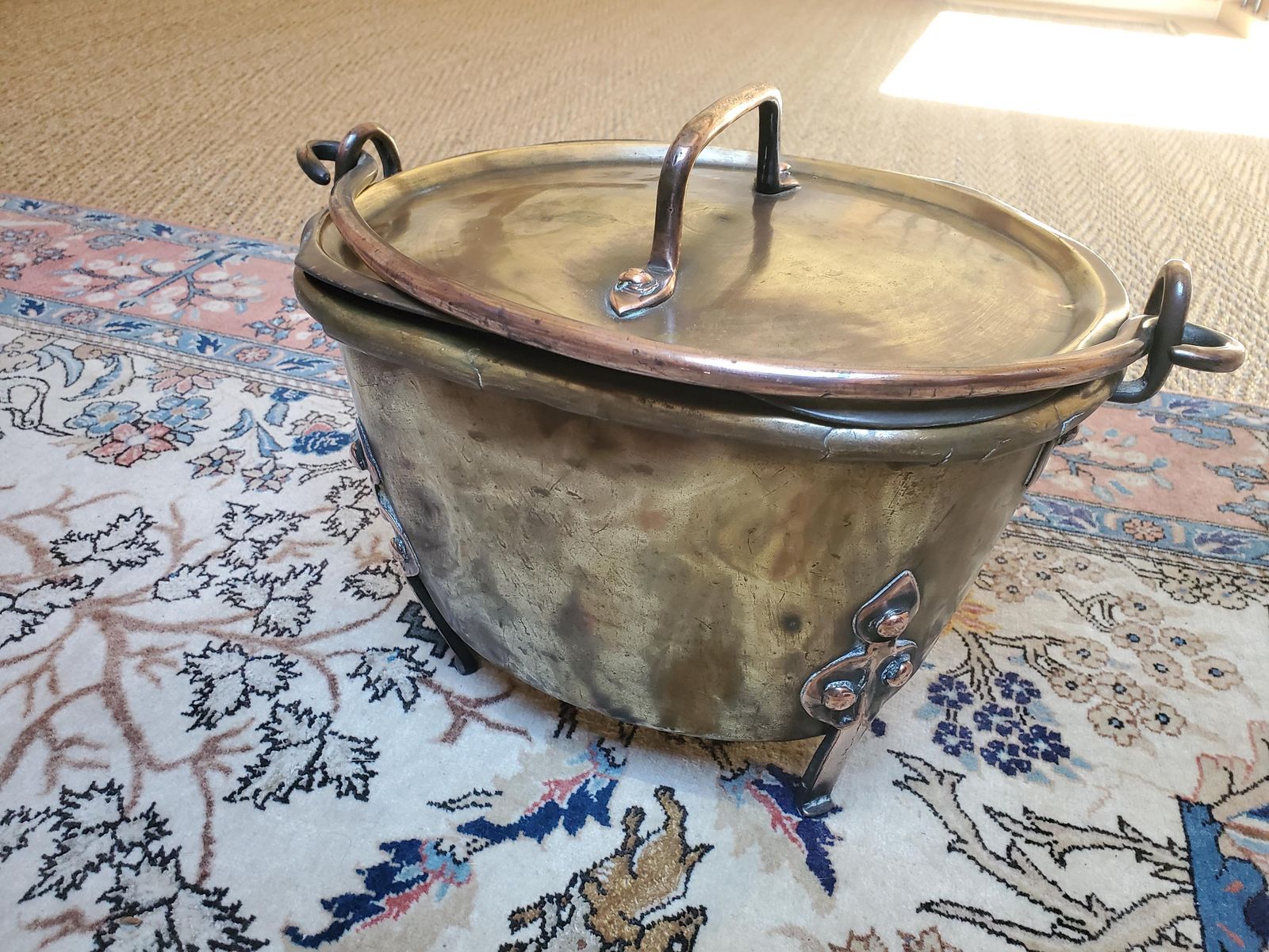 photo furniture 17th Century Brass And Copper Pot / Brass Log Basket / Arts And Crafts / Brass Pot With Lid / Brass Stove / 3 Leg Brass Bucket Jardiniere