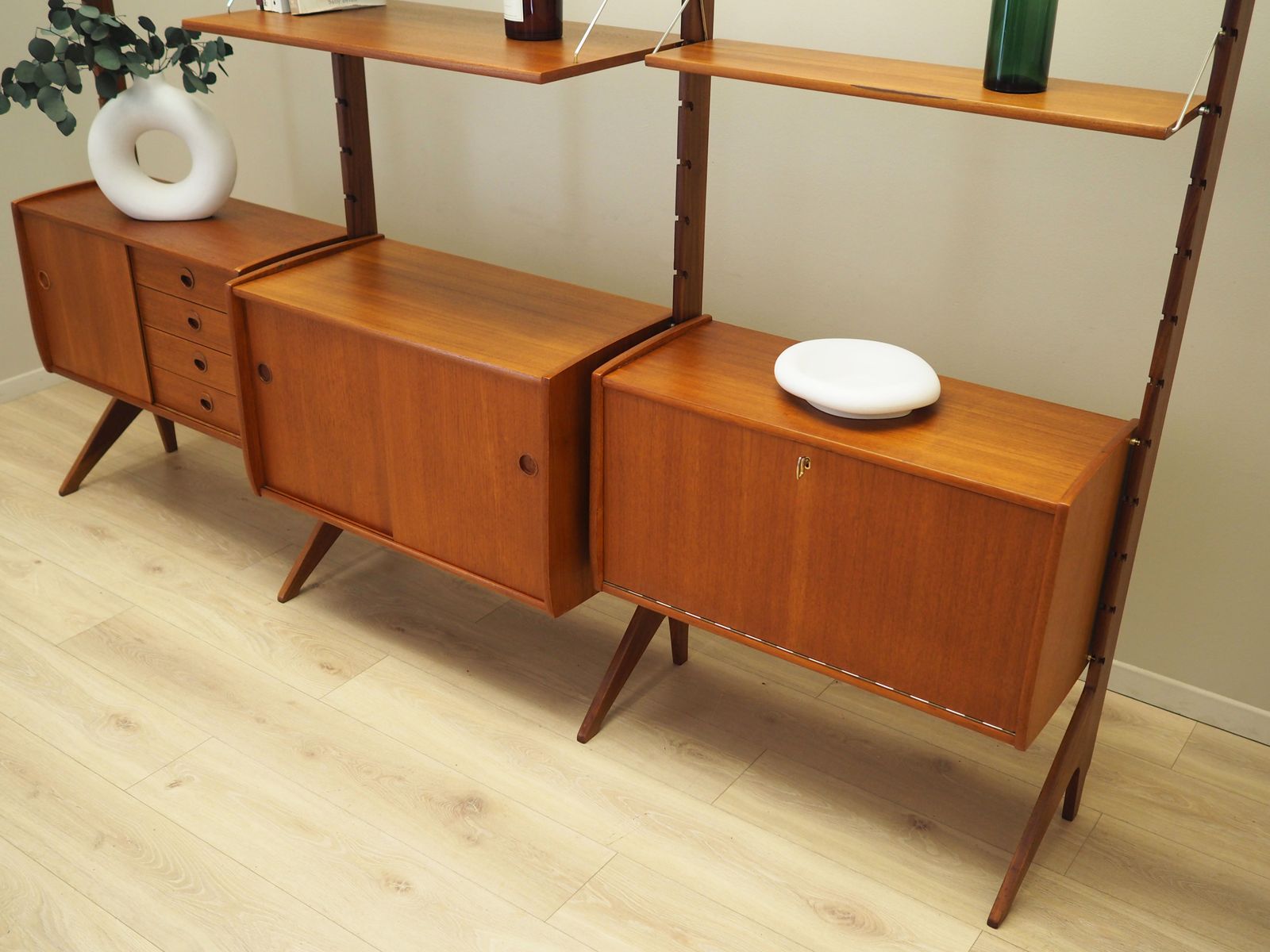 Teakhouten Systeemboekenkast, Noors Design, Ca. Jaren 1960, Productie: Blindheim Mobelfabrikk, Ontwerpers: John Texmon & Einar Blindheim photo Meubels