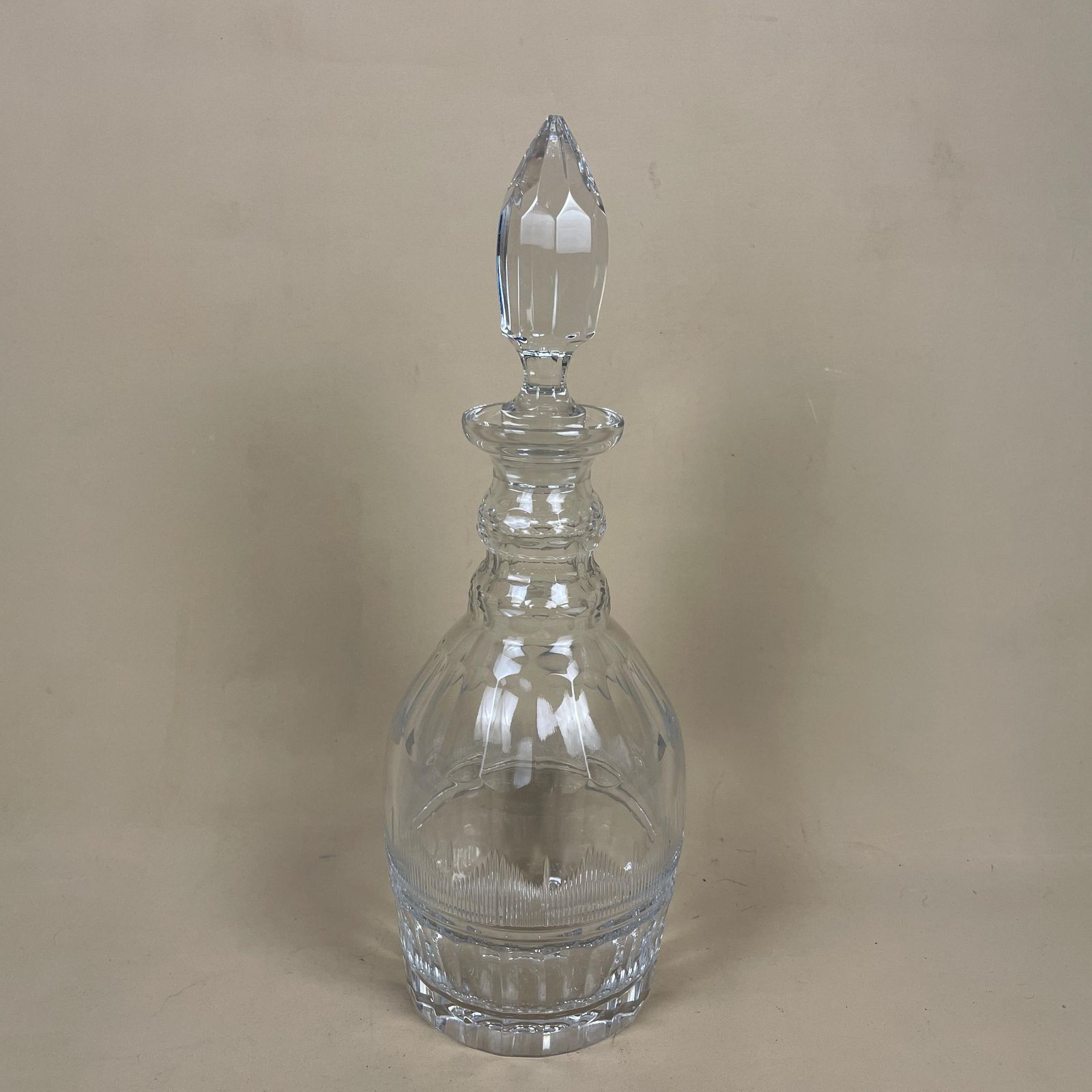Vintage Glass Drink Decanter Cut Glass Crystal Whisky Display Triple Neck Bottle Retro Antique photo furniture