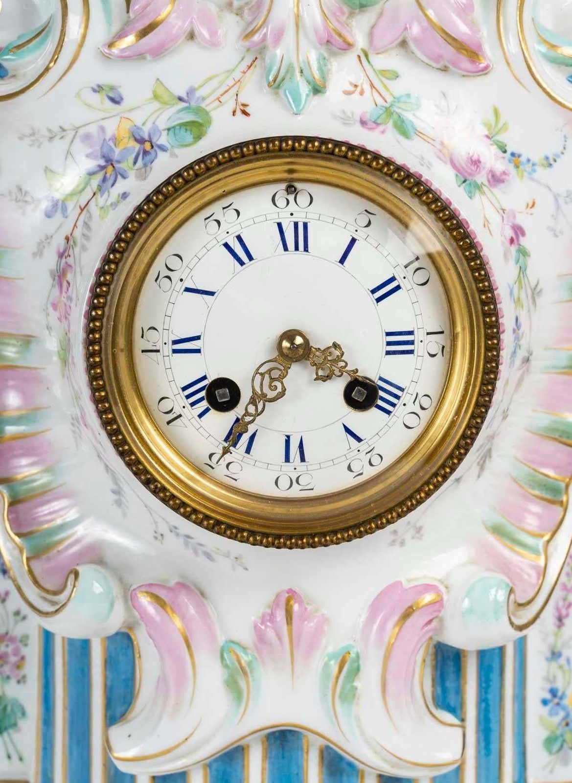 Porcelain Clock, 19th Century, Napoleon III Period. photo furniture