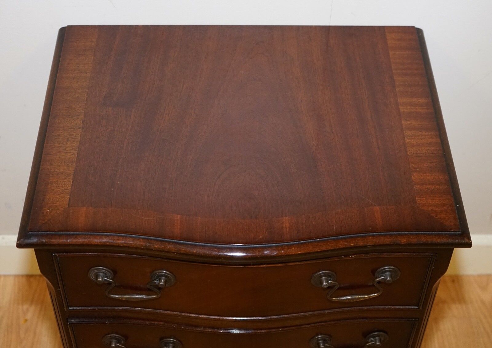 Georgian Style Mahogany Flame Mahogany Chest Of Drawers photo buy