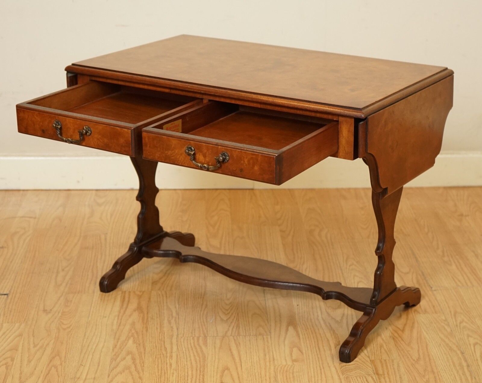 Lovely Bevan And Funnell Burr Walnut Extending Dropleaf Side End Table photo Furniture