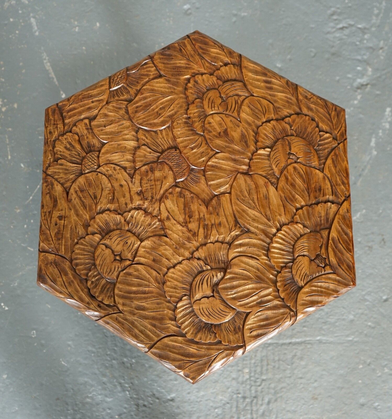 Early 19th Century Liberty's London Hand Carved Occasional Side End Lamp Table photo vintage