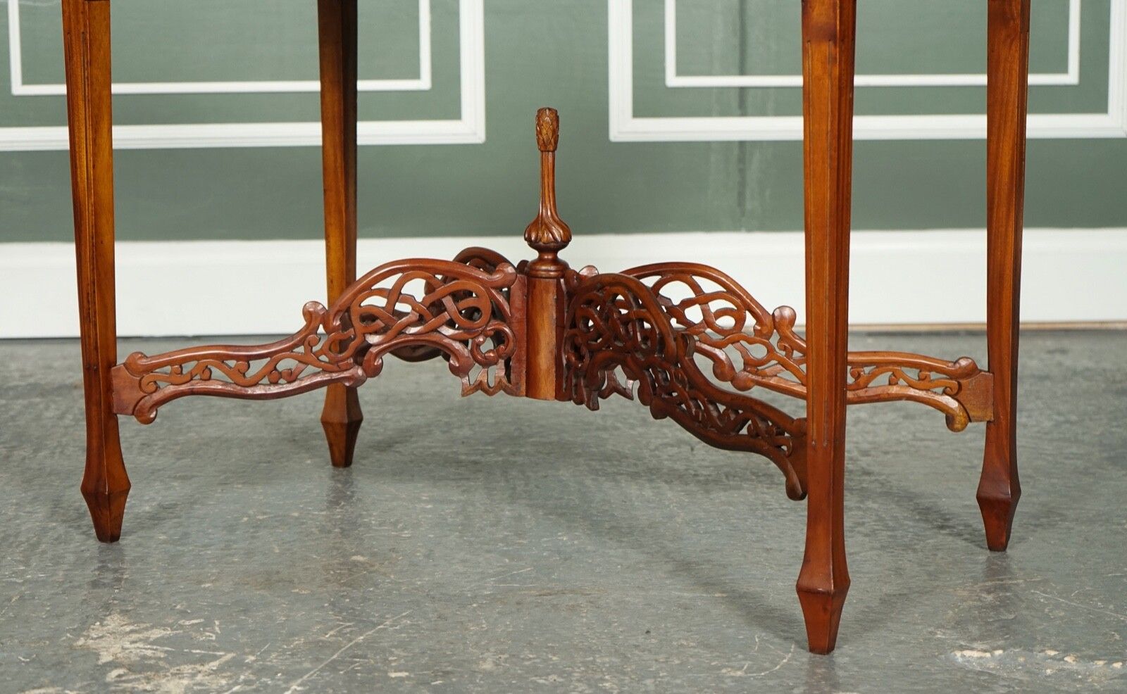 Very Fine Antique Mahogany George III Chippendale Style Console Sliver Table photo buy