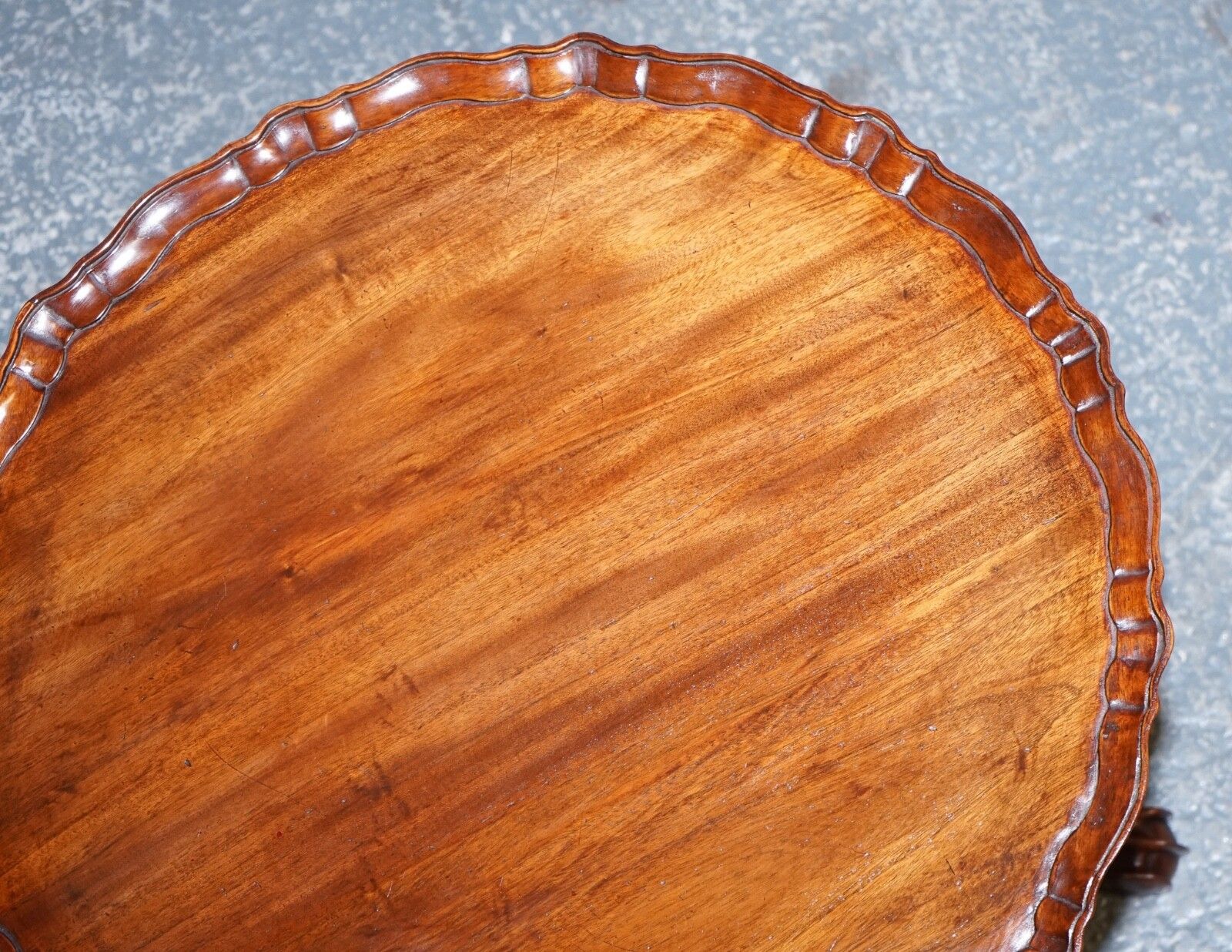 photo vinterior Lovely Large Hardwood Large Pie Crust Tilt Top Side Wine Plant Lamp Table