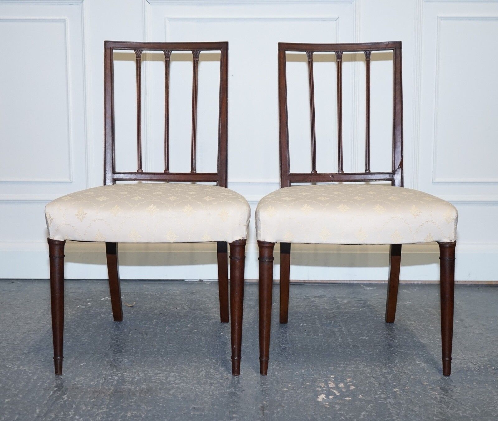 Victorian Pair Of Side Chairs With Cream Fabric Seats photo vintage
