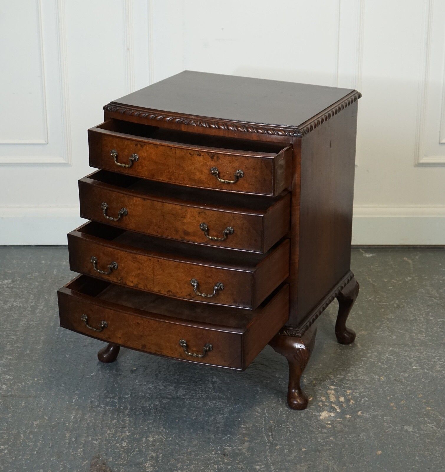 Figured Victorian Walnut Bow Fronted Chest Of Drawers Raised On Queen Anne Legs photo Furniture