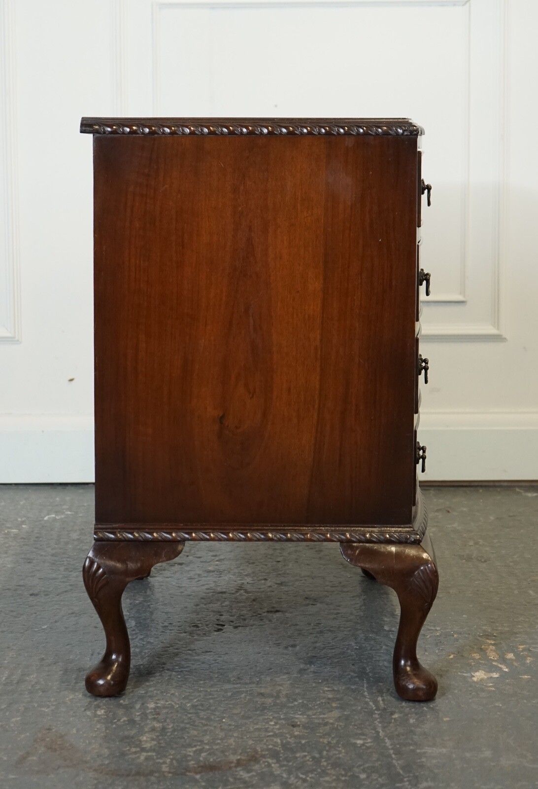 850.0 Figured Victorian Walnut Bow Fronted Chest Of Drawers Raised On Queen Anne Legs photo