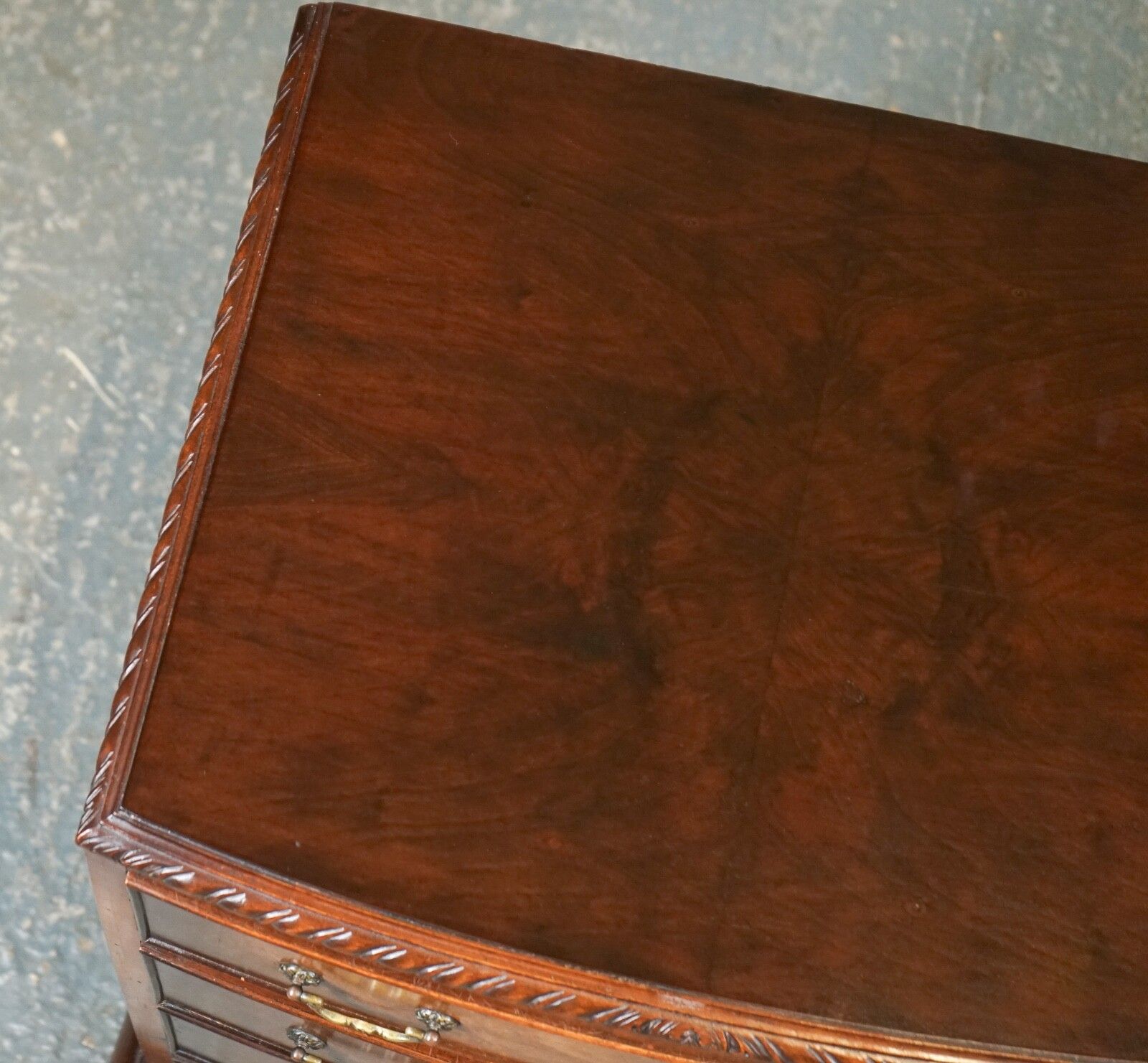 photo buy Figured Victorian Walnut Bow Fronted Chest Of Drawers Raised On Queen Anne Legs