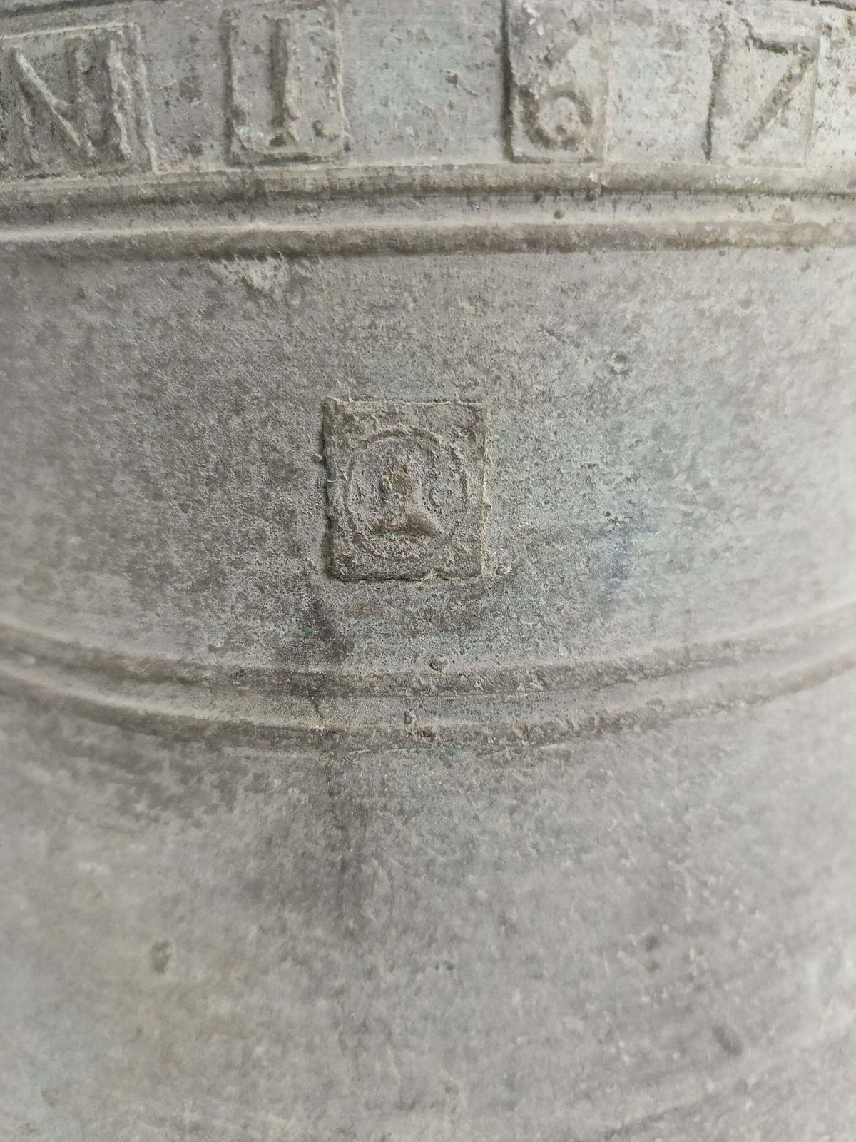 Home Fixtures Amazing Antique Church Bell Anno 1679 photo