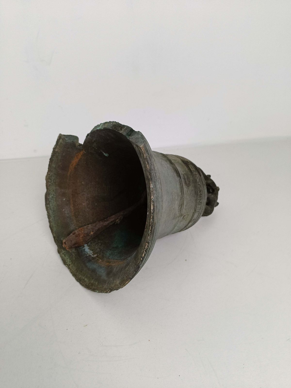 1338.0 Amazing Antique Church Bell Anno 1679 photo