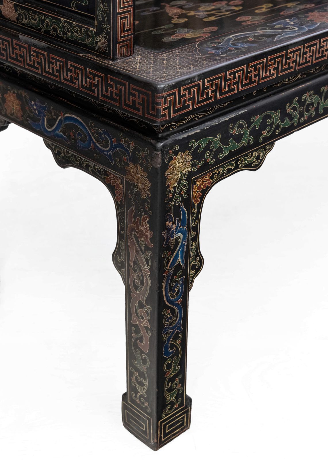 Stunning Pair Of Early 20th Century Chinese Black Lacquer Gilt & Polychrome Painted Bench Seats photo buy