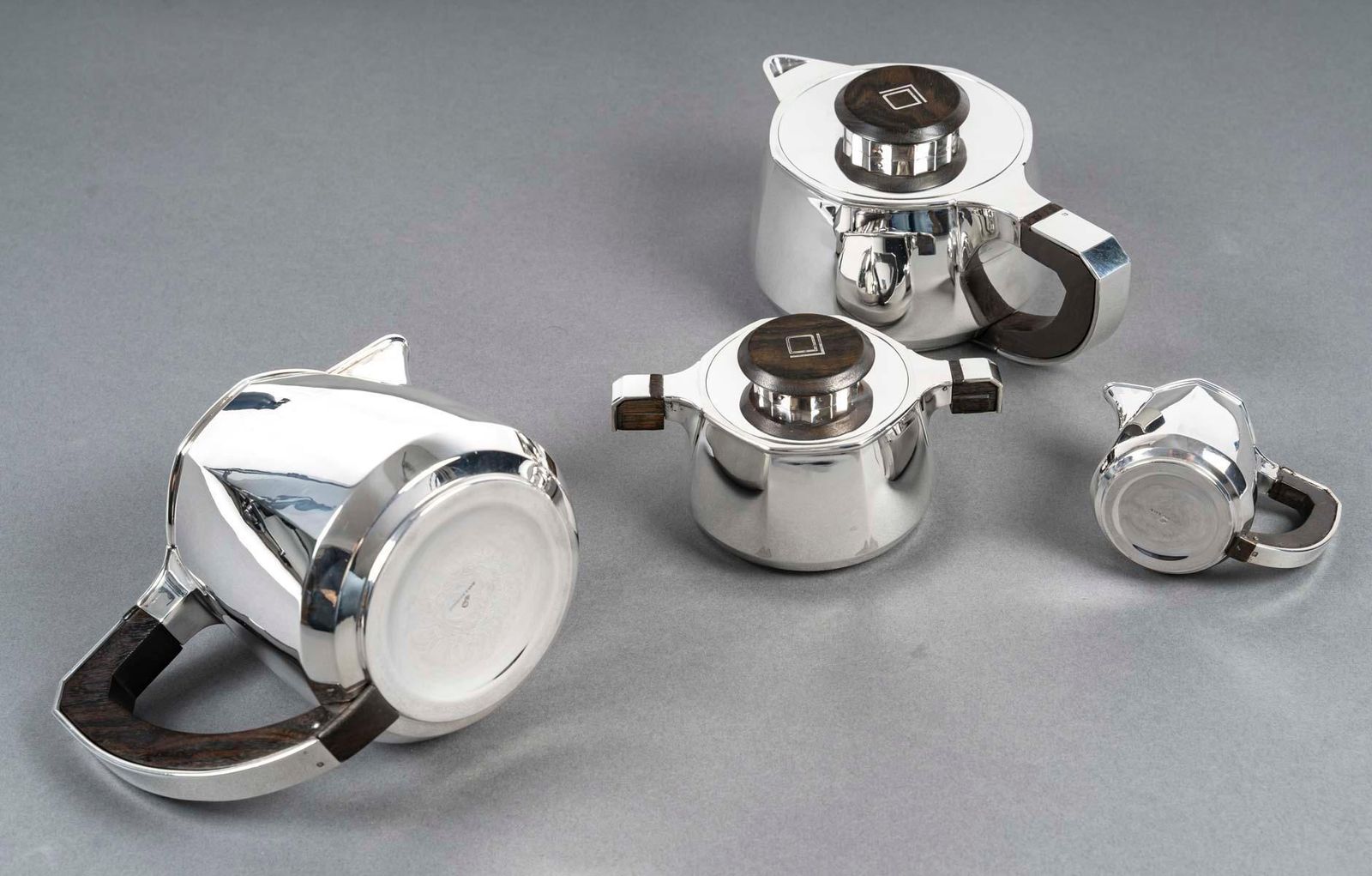 Jean E Puiforcat Tea And Coffee Set 4 Pieces Art Deco Silver Circa 1930 photo 15192.0