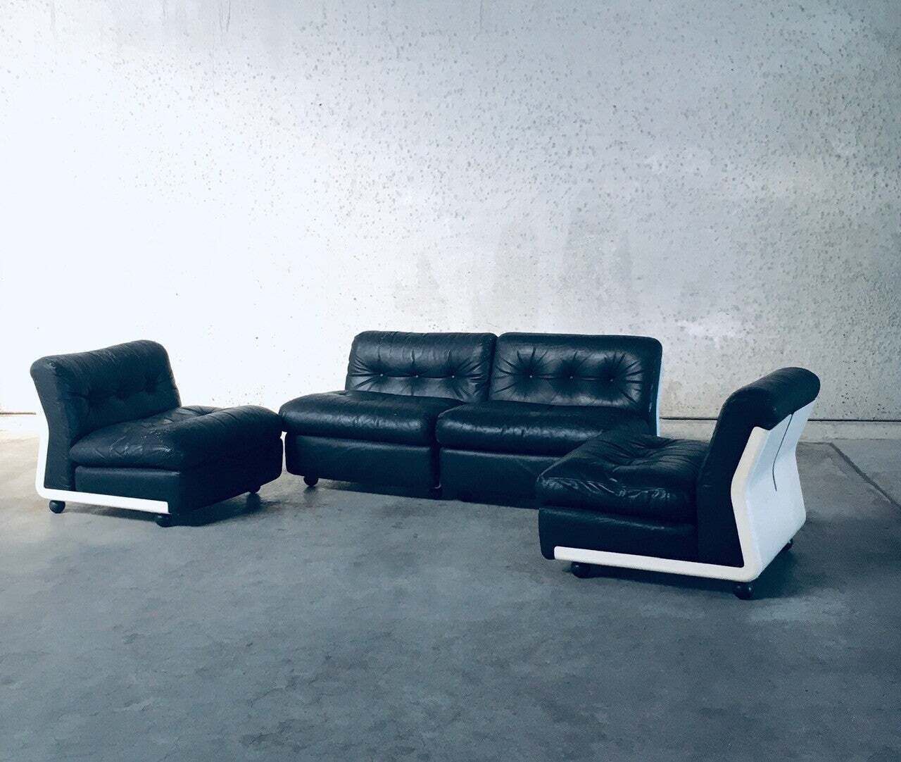 1970's Midcentury Modern Design Amanta Modular Sofa By Mario Bellini For B&B Italia photo vintage
