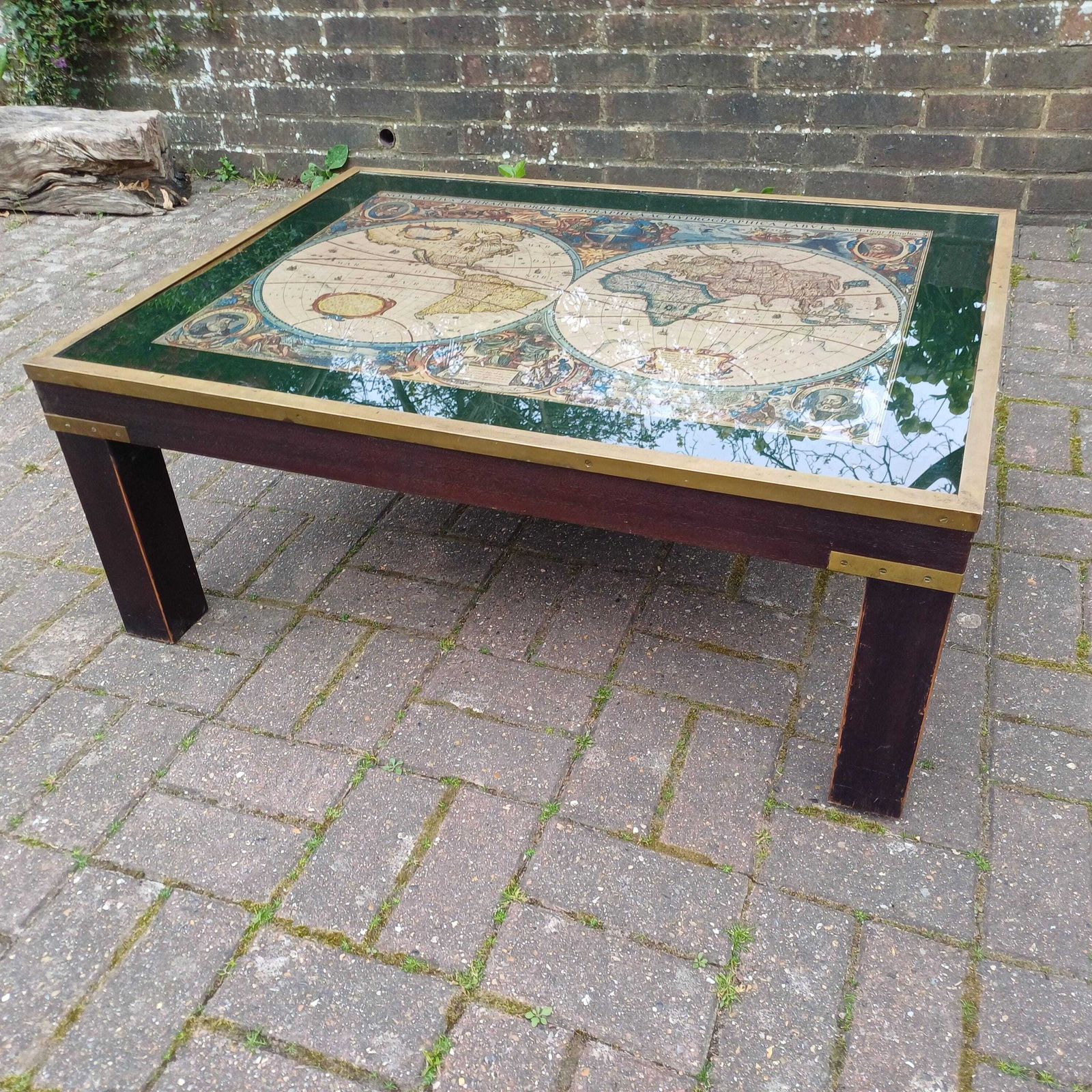 Vintage Retro Explorer’s Coffee Table 17th Century World Map Under Glass With Brass Frame, Teak Legs, Mid Century Style photo 395.0