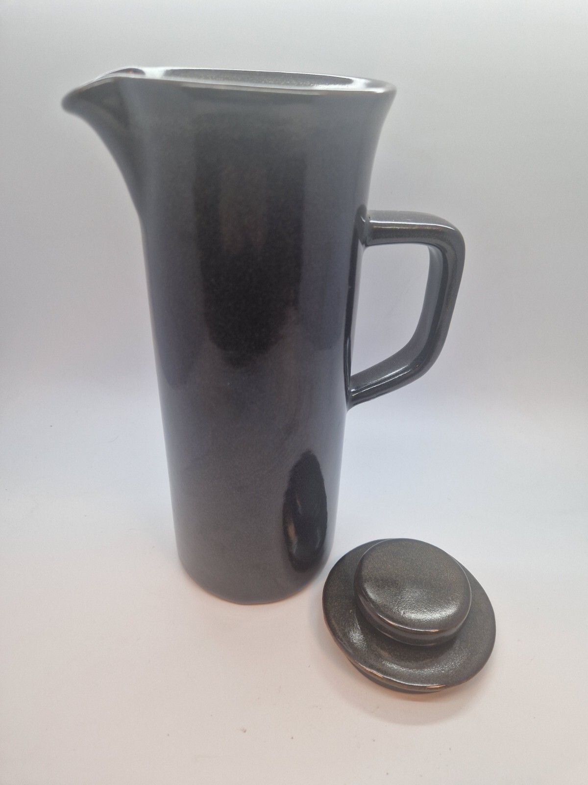 Mid Century Govancroft Lunar Coffee Set  Coffee Pot, Mugs, Creamer, Sugar Bowl photo for sale