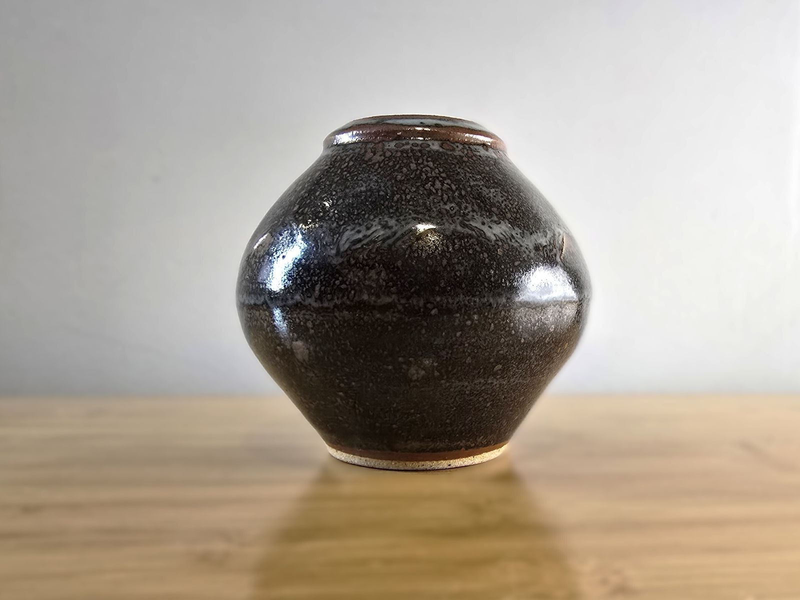 John Leach Muchelney Studio Pottery Exhibition Vase   Tenmoku Glaze   2010 photo 100.0