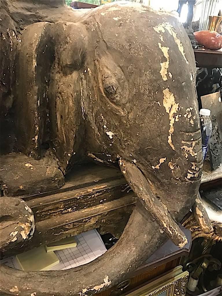 Early 19th Century Large Wooden Hindu Festival Icon Of Indra photo vinterior