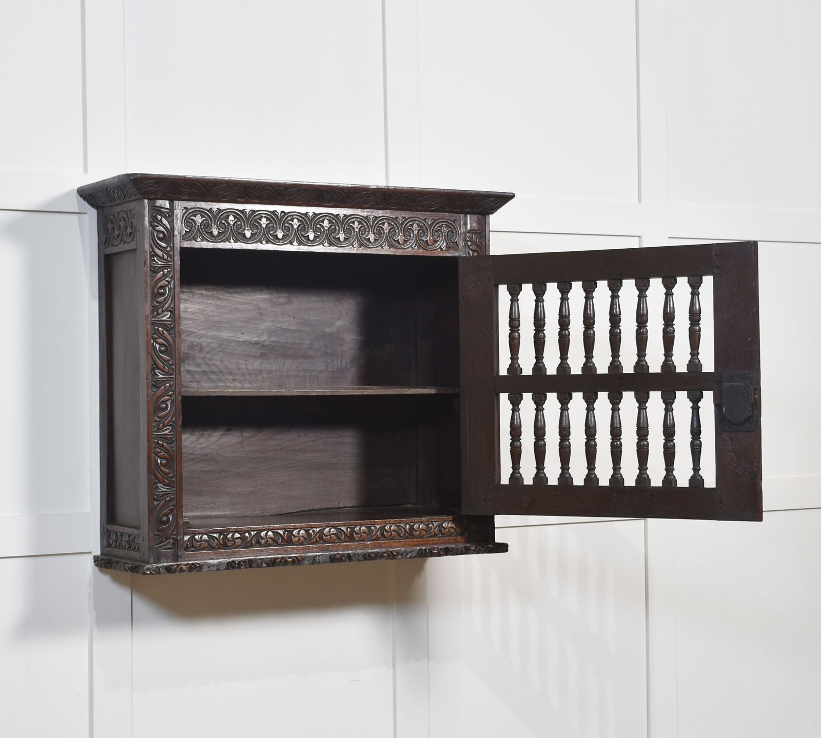 Charles II Oak Mural Livery Cupboard photo 4140.0