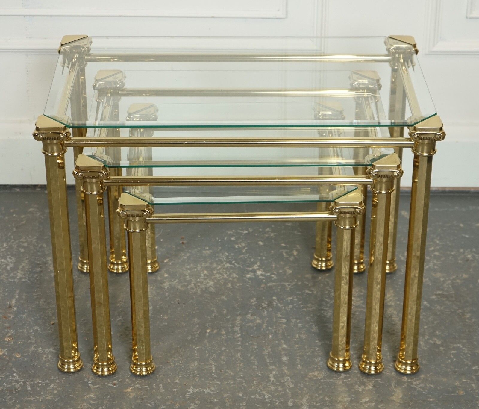Set Of 1970's Hollywood Regency Golden Brass Glass Nest Of Tables Side Table  J1 photo vinterior