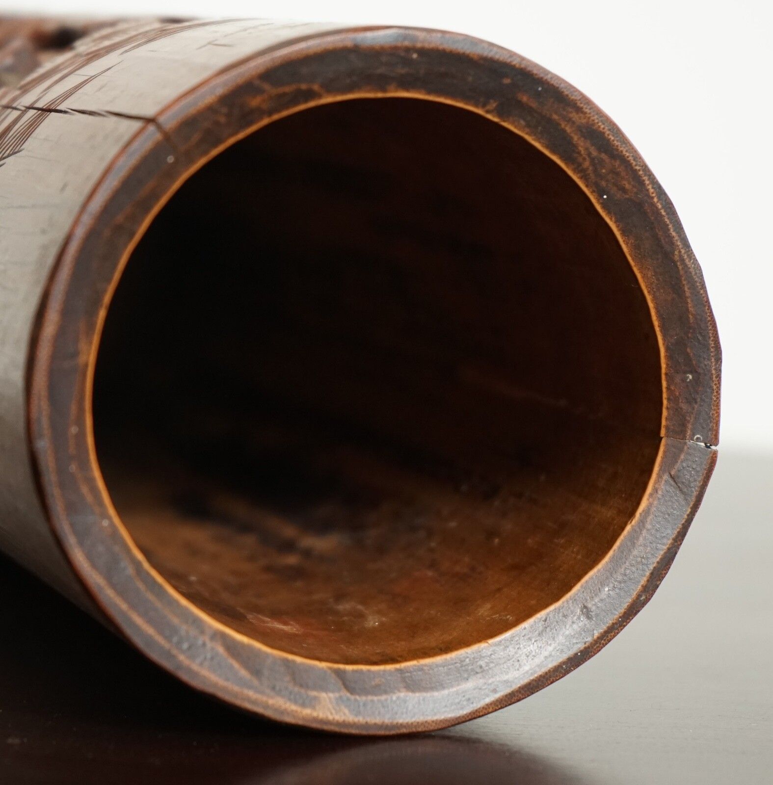 Home Decor Old Chinese Bamboo Brush Pot Dried Flower Vase photo