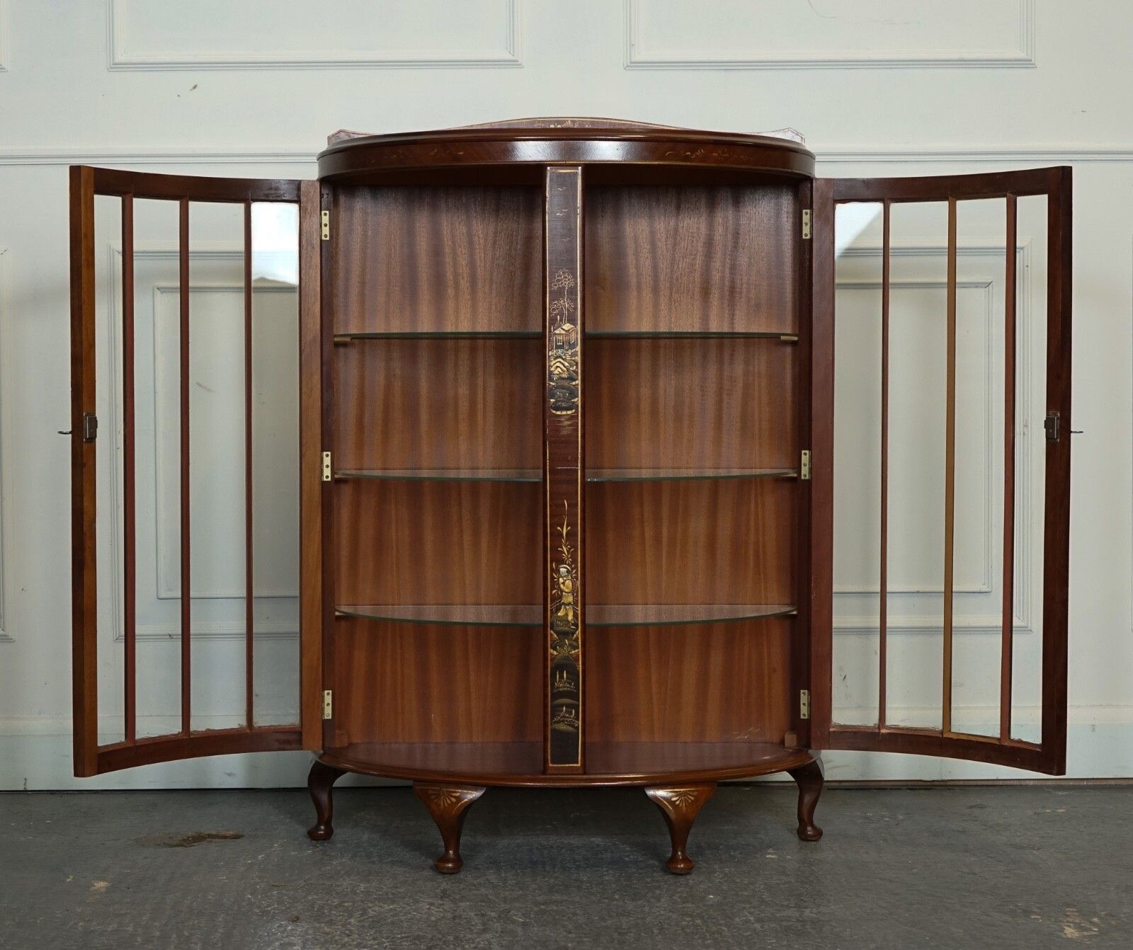 585.0 Oriental Chinese Dwarf Bow Front Display Cabinet With Glass Shelves photo