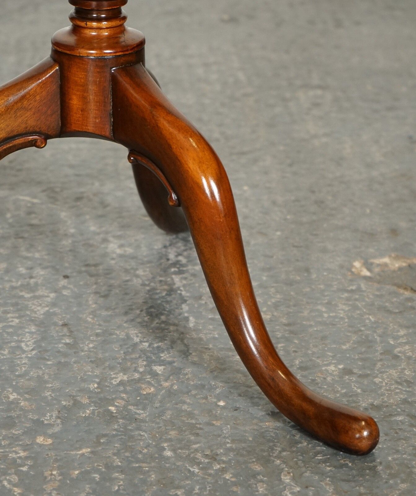 Vintage Theodore Alexander Brown Leather Top Side End Wine Table photo vinterior