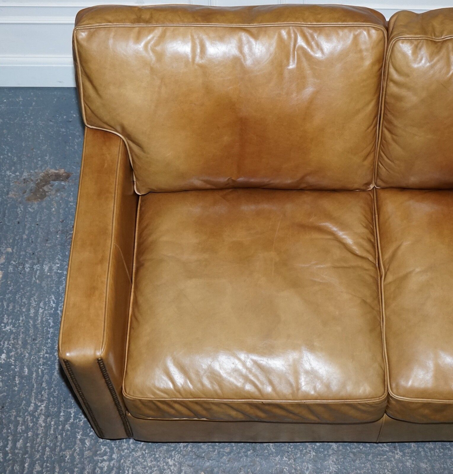 photo furniture Timothy Oulton Halo Two Seater Viscount Tan Leather Sofa (1/2)