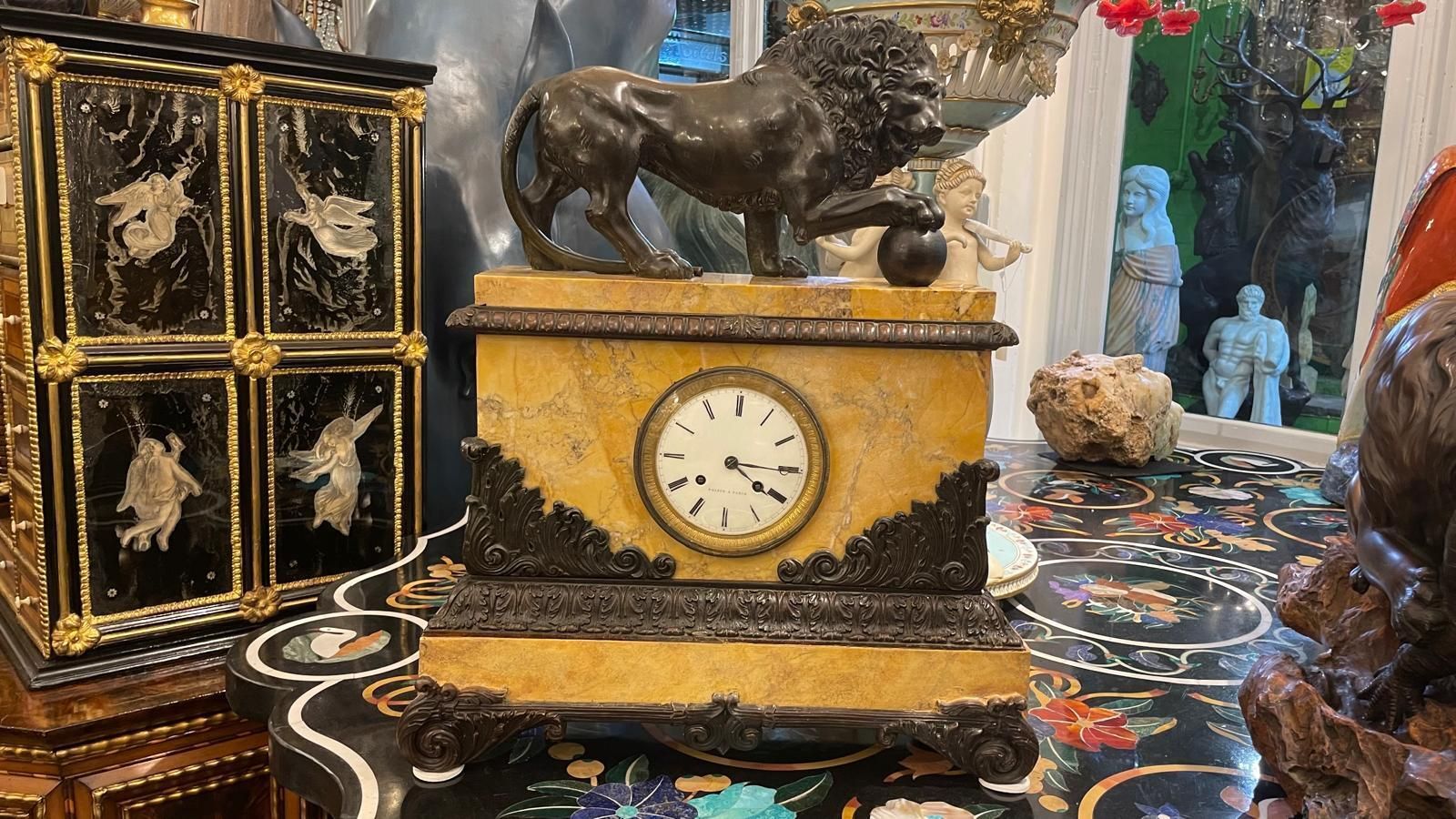 Bronze Lion French Sienna Marble Clock With Silk Suspension – Circa 1820 photo for sale