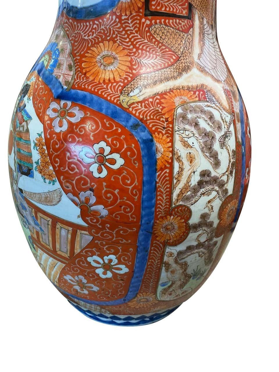 photo vintage Grand Japanese Imari Vase, Late 19th Century