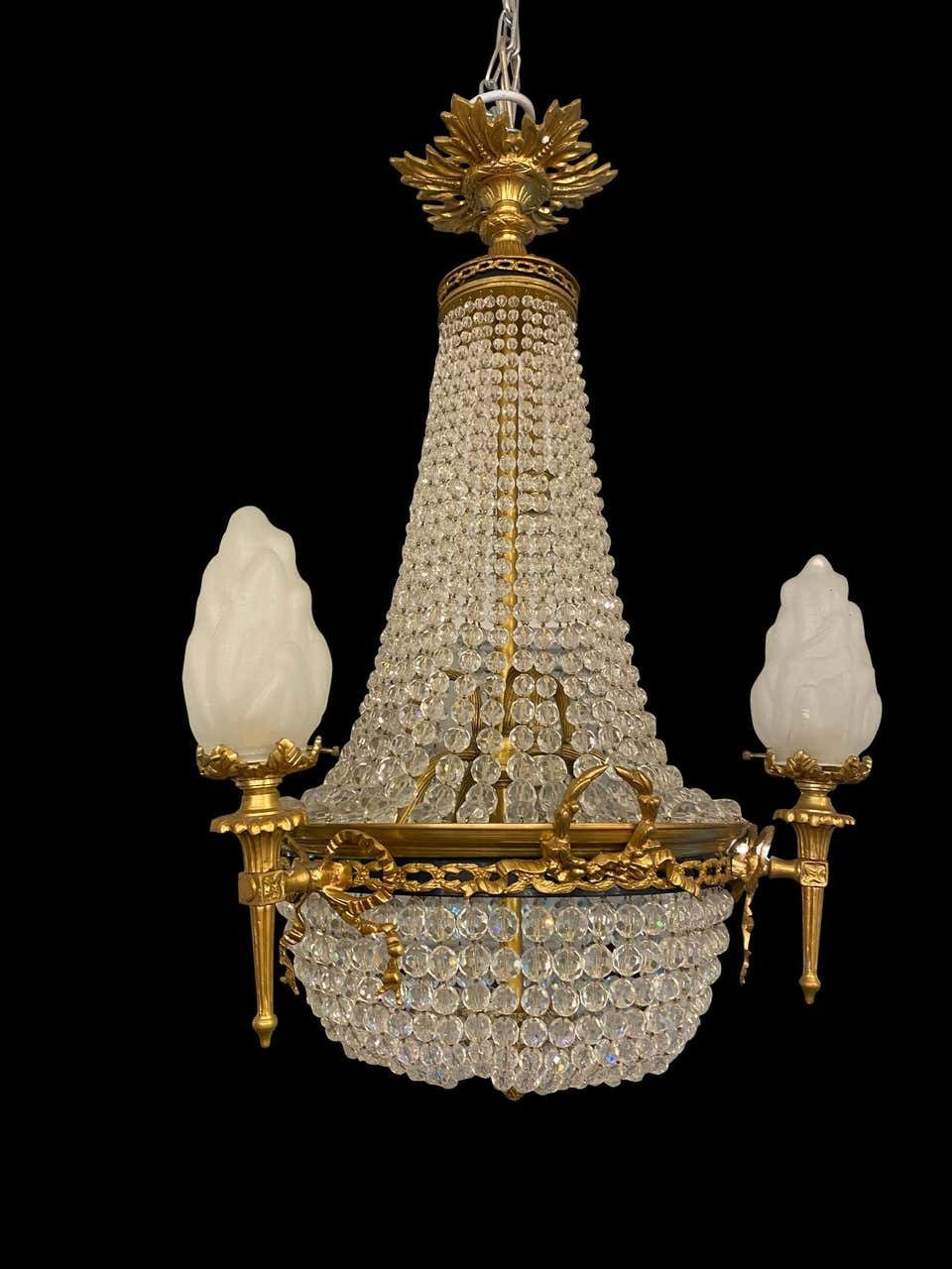 photo vinterior 20th Century Ormolu And Glass Tent And Bag Chandelier