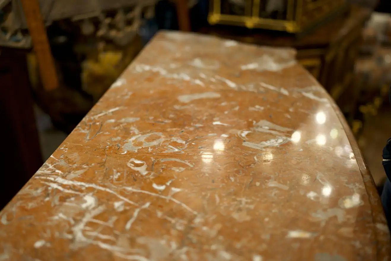 18th Century Marble Top Bronze Mounted Kingwood Louis XV Commode photo vinterior