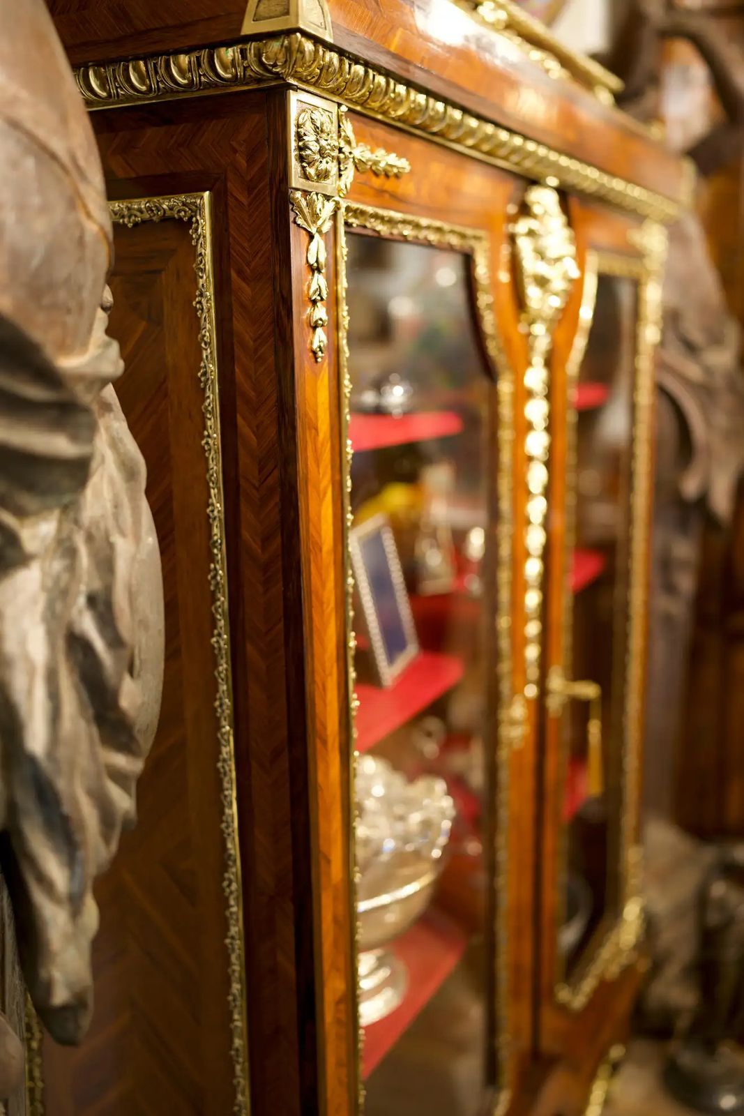 18th Century Ormolu Mounted French Kingwood Cabinet/Vitrine photo 18000.0