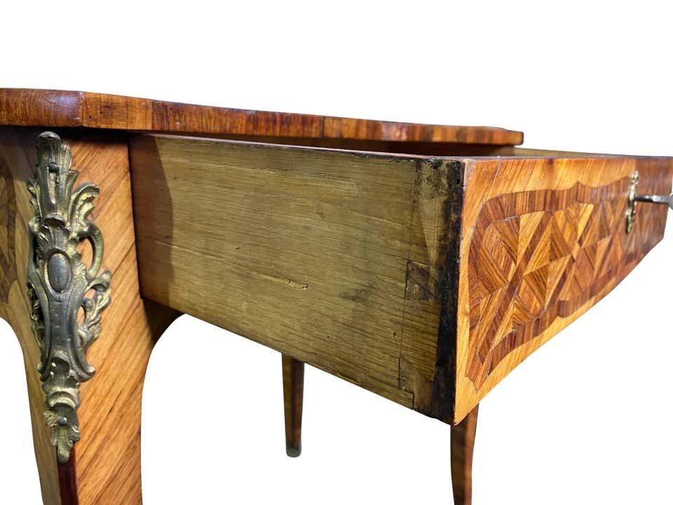 Marquetry Inlaid Kingwood Desk, 18th Century photo vinterior