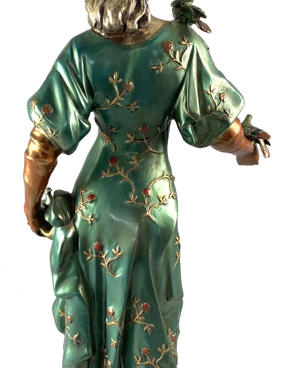 photo vintage 20th Century French Cold Painted Bronze Figure Of A Lady In Robes On Marble Base