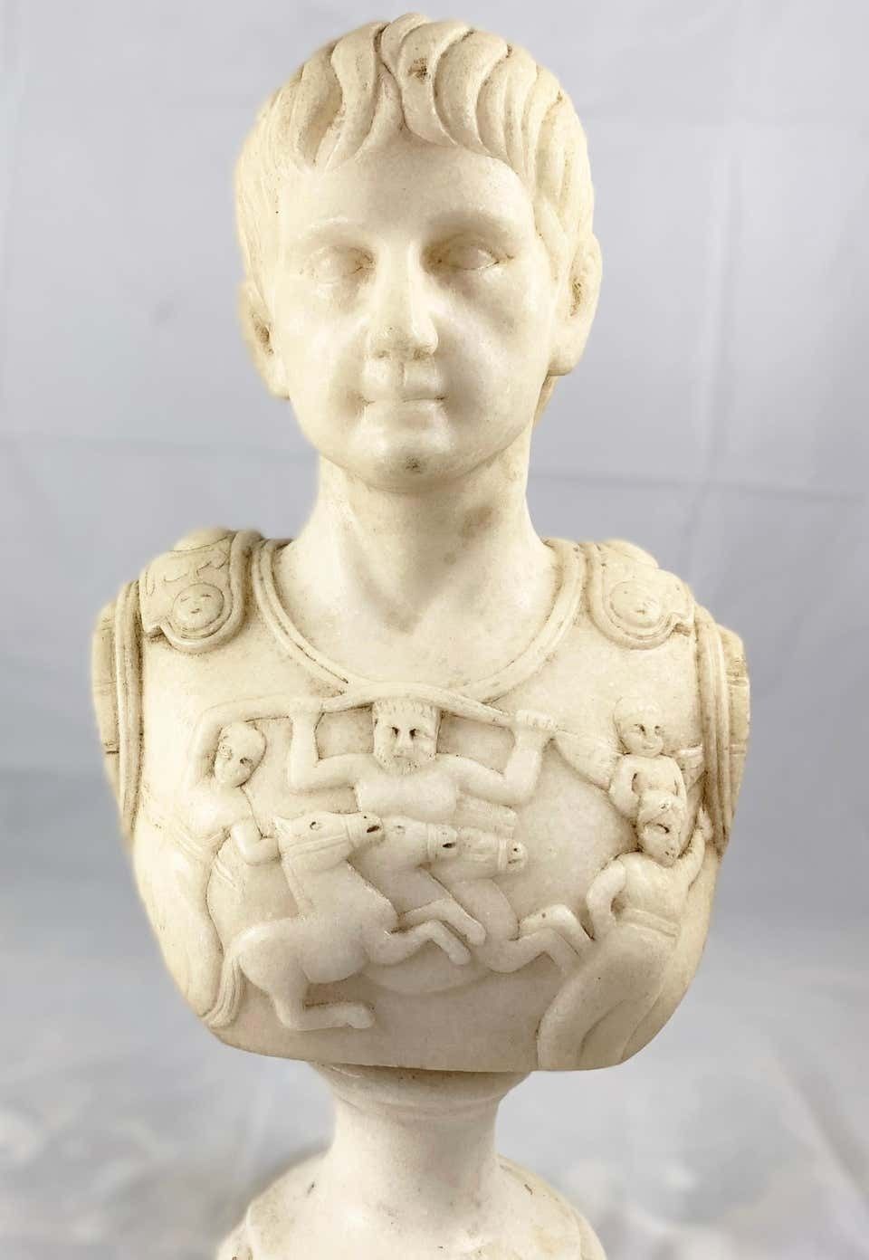 photo furniture 20th Century Fine White Marble Bust Of A Roman General