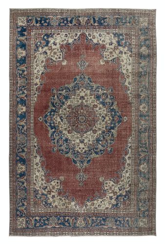 8x12.3 Ft Hand Knotted Turkish Wool Area Rug. One Of A Kind Vintage Large Carpet