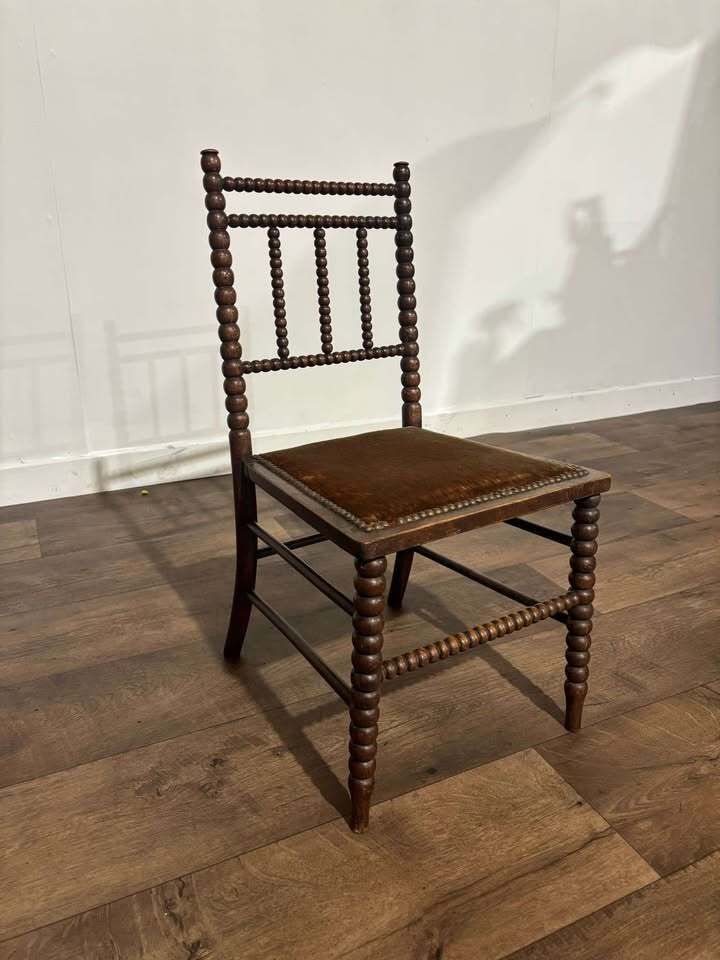 Victorian Mahogany Bobbin Leg Child's Chair photo 239.0